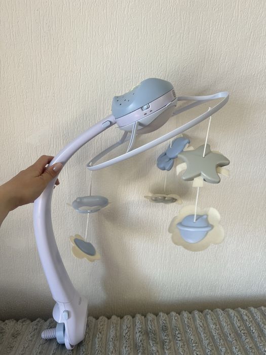 Музыкальная карусель на кроватку