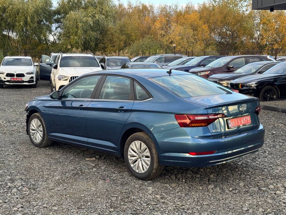 Volkswagen Jetta S