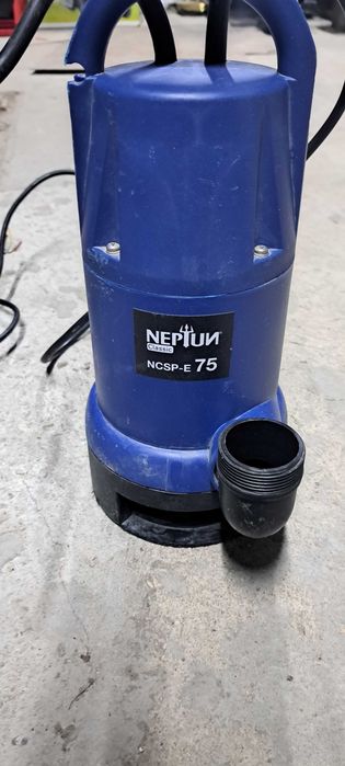 Насос NEPTUN для забрудненої води привезений з Німеччини