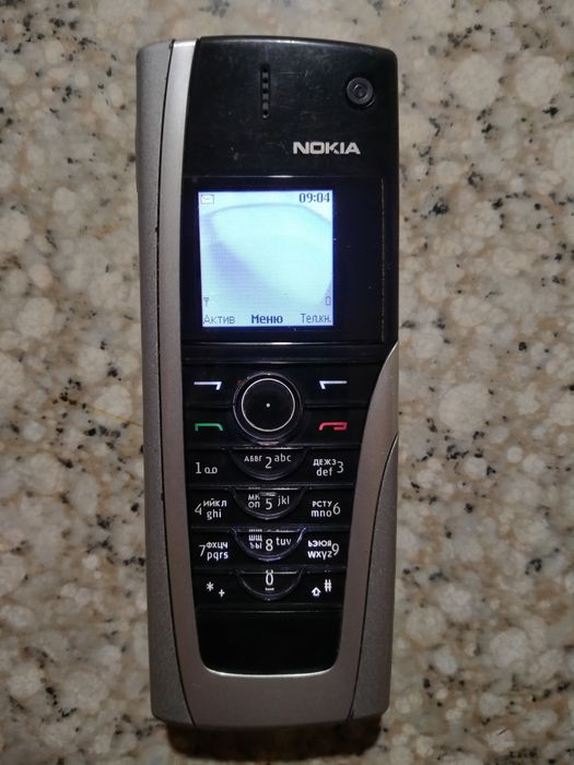 Комунікатор Nokia 9500 (в оригіналі).