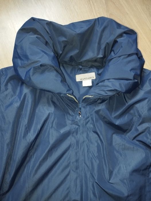 Ciepły jesienny płaszczyk