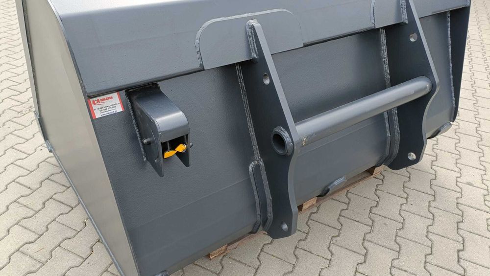 Łyżka budowlana lub objętościowa do Manitou