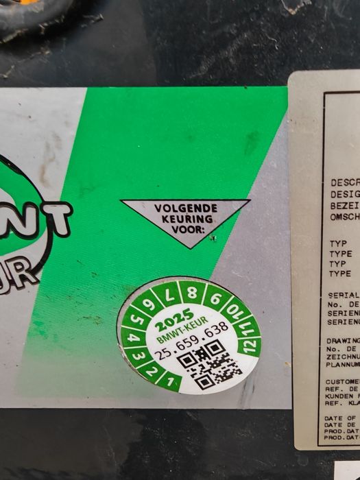 Empilhador Elétrico 4 Caminhos / Lateral Multidirecional Jungheinrich