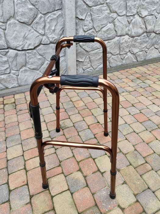 Balkonik inwalidzki / chodzik UŻYWANY tradycyjny oraz lewa/prawa