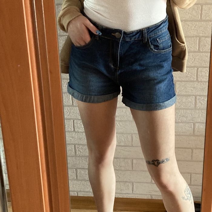 krótkie spodenki szorty ze średnim stanem Denim