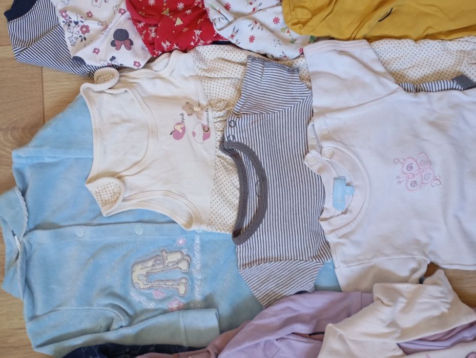 Śpiochy i body dla dziewczynki