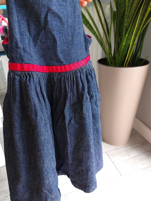 Sukienka dziewczęca