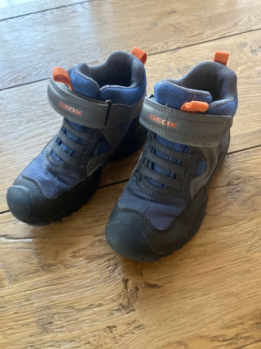 Geox 28 dł.wkładki ok. 18cm Buty dziecięce na wiosnę, trzewiki
