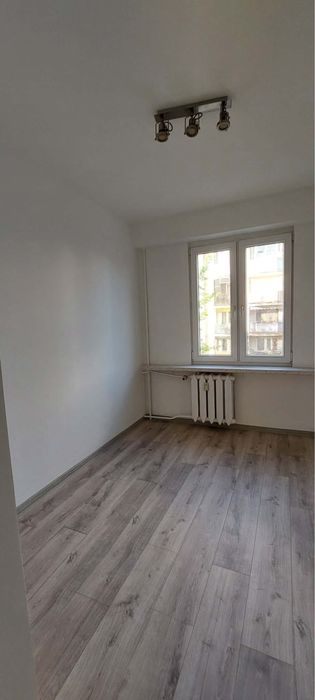 Mieszkanie 35m2* 1 piętro* duży balkon * do własnej aranżacji