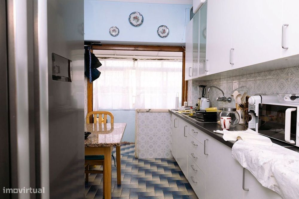 Apartamento T3 no centro de Sobral de Monte Agraço