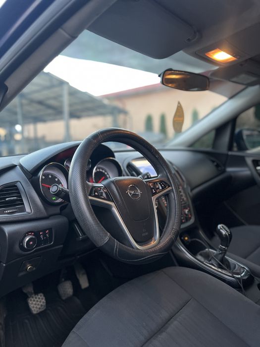 Opel Astra Sport Tourer