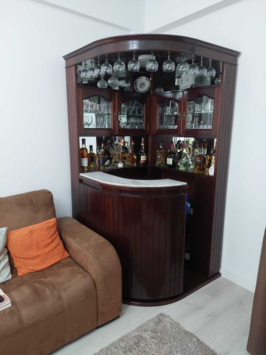 Bar de sala madeira mogno