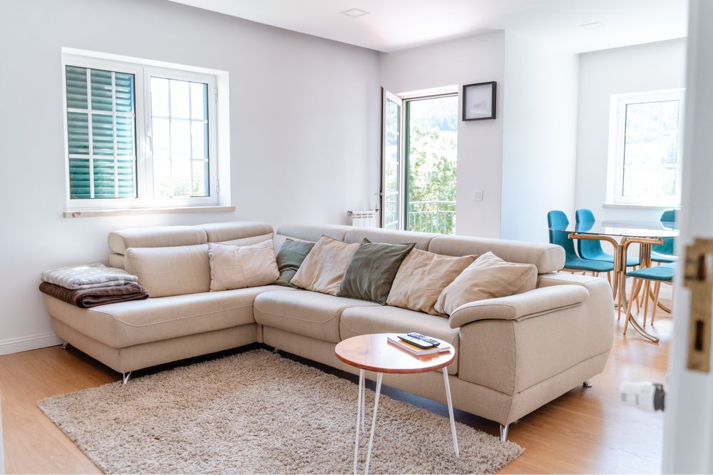 Sofá com meridian STOFFUS