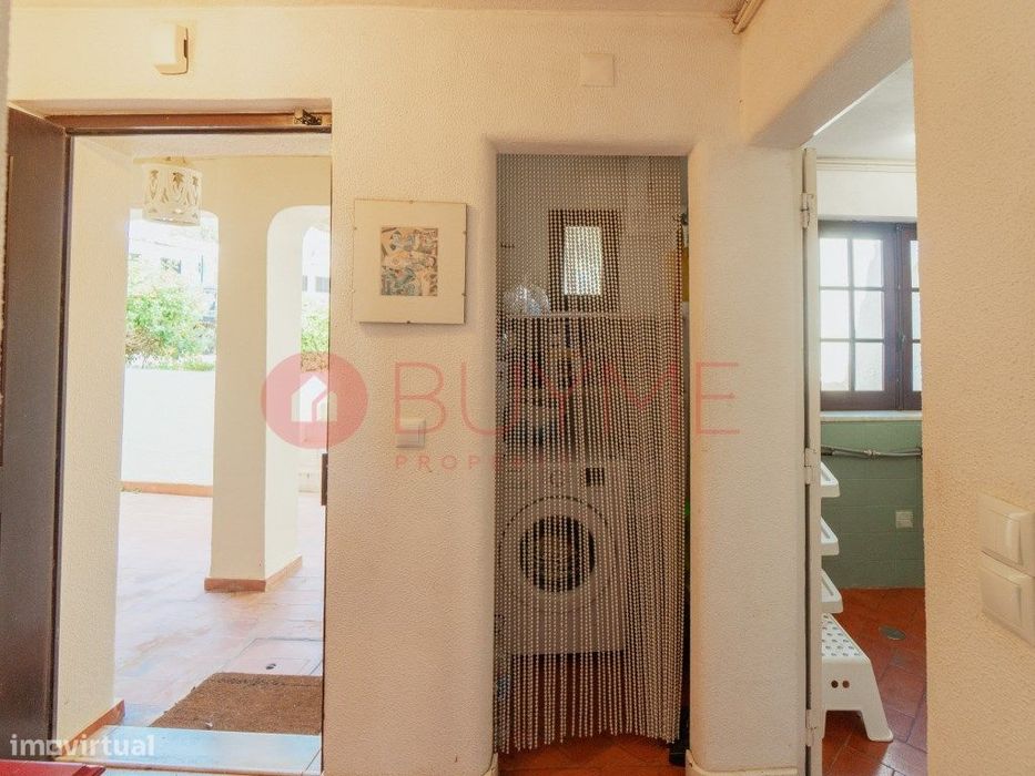 Apartamento T1 com terraço privativo em Vilamoura