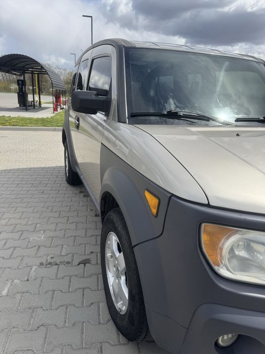 Honda Element в хорошому стані
