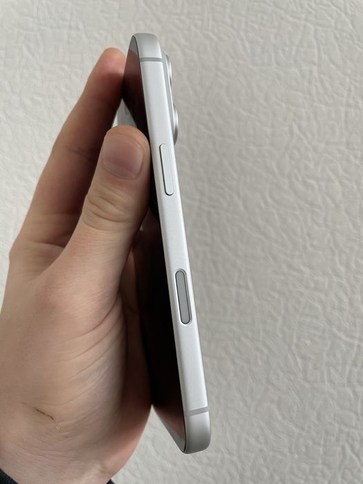 Apple iPhone 17 Pro 256GB eSIM Silver (MG7K4) А+ с комплектом