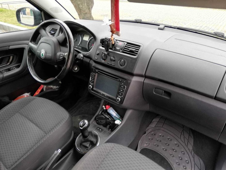 Skoda fabia 2011
