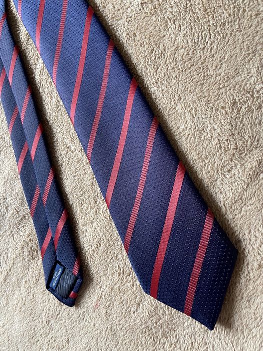 Чоловіча краватка