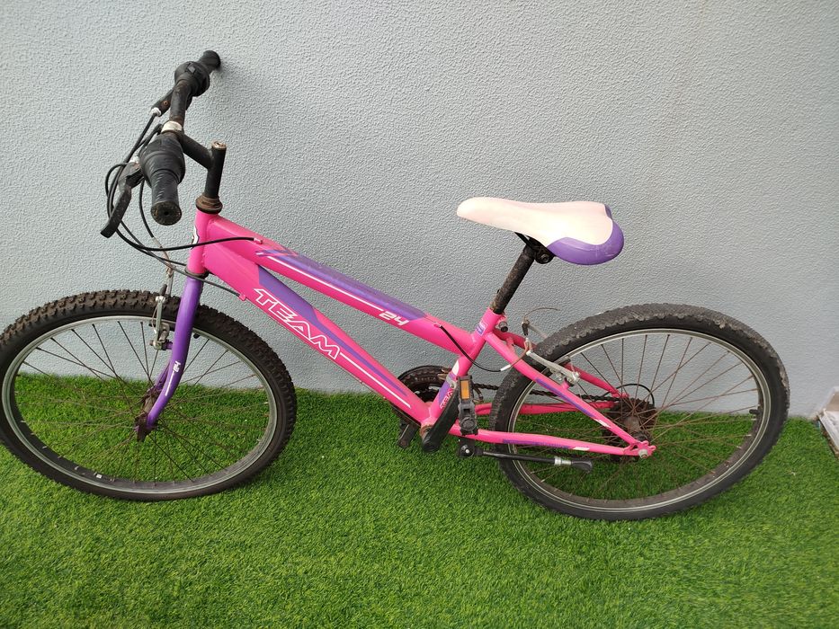 Bicicleta criança a precisar de arranjo