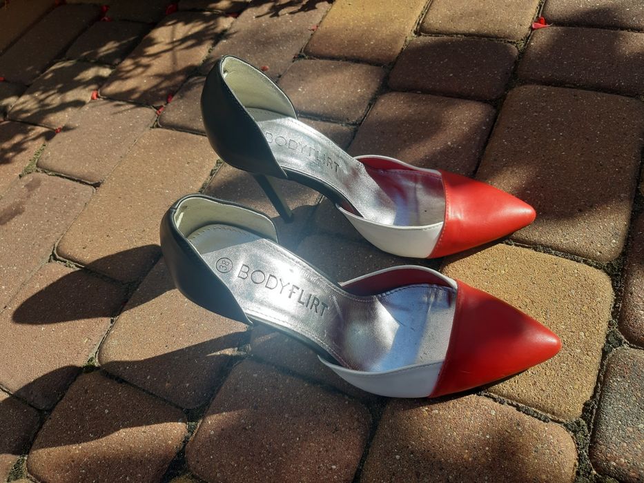 Buty, szpilki Bodyflirt 38