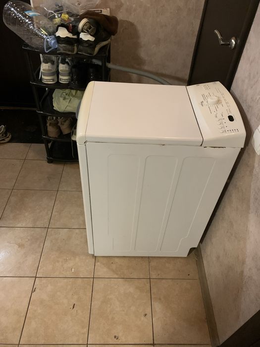 Стеральная машинка Whirlpool