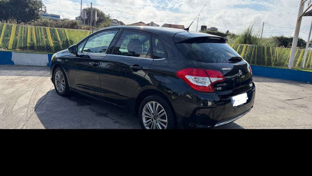 Citroën C4 e-HDi 2012 Automático – Diesel & Conforto Premium (Massageador!)