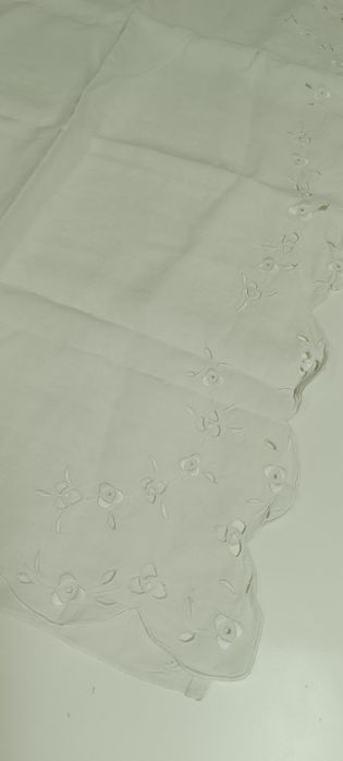 Lençol branco bordado com 80*110cm