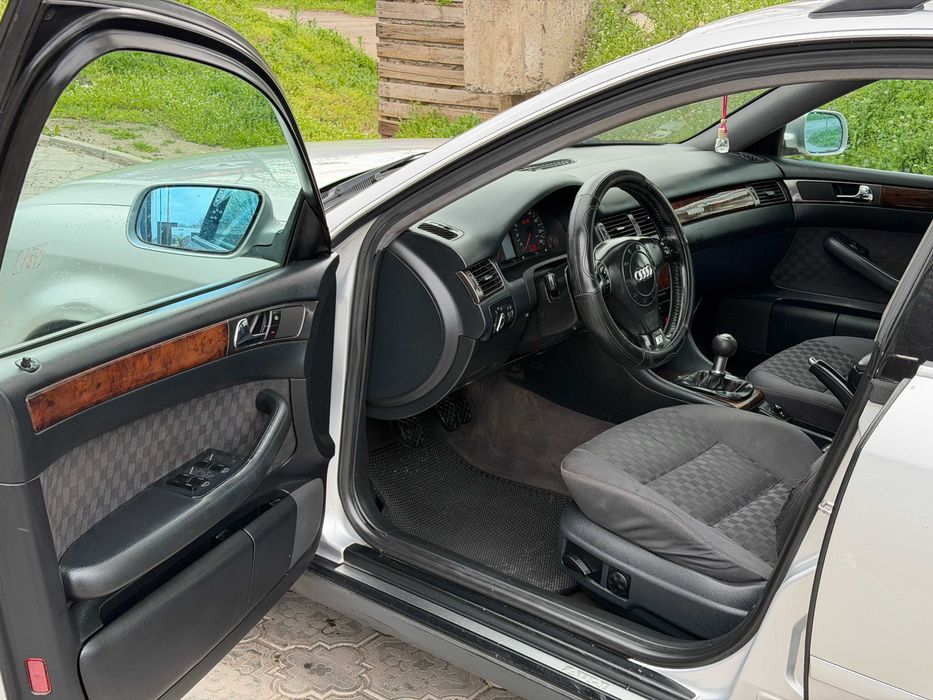 Продам Ауді А6С5 1999р 2.5d мех quattro