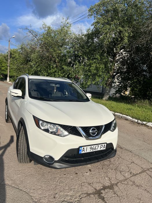 Nissan Rogue Sport SV2017