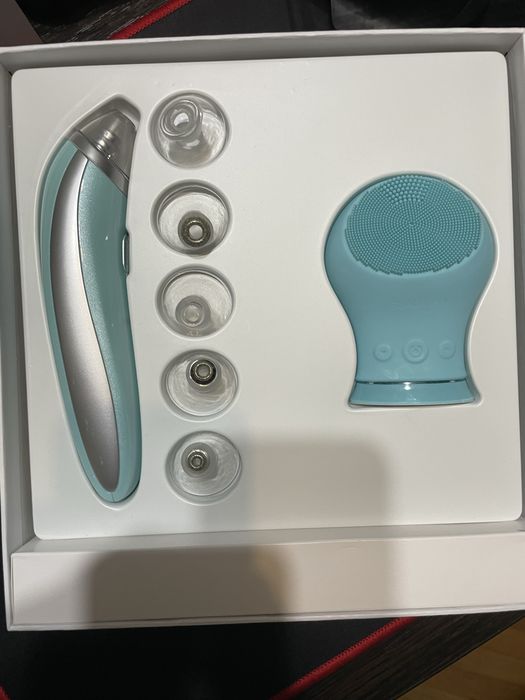 Вакуумний очищувач пор+ щітка для очищення обличчя