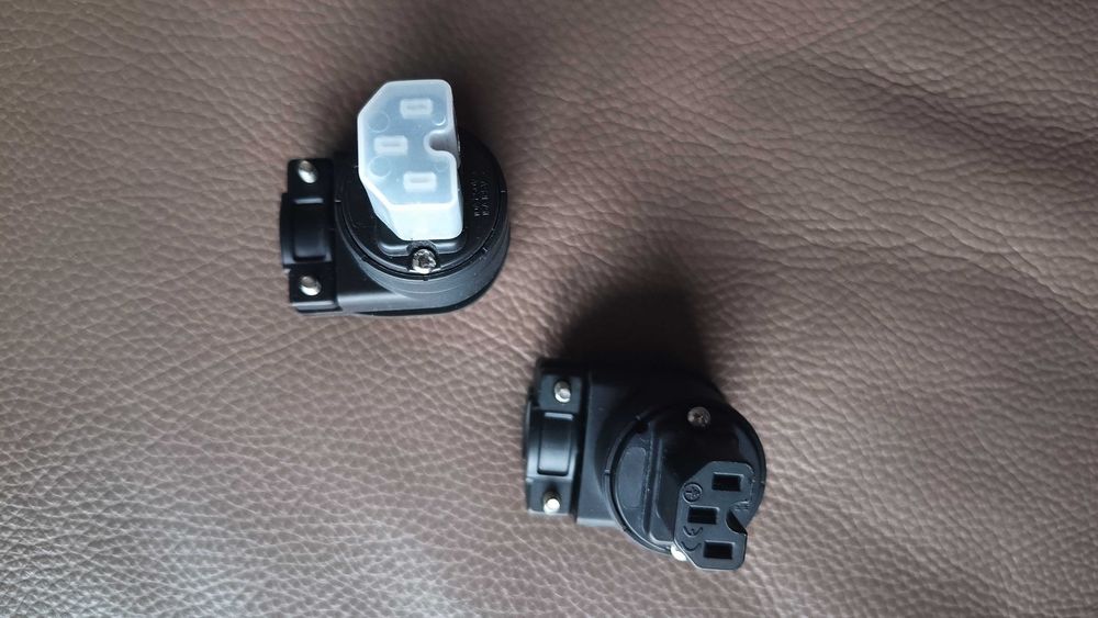 dwie wtyczki IEC, Hi-end, regulowane, czysta miedź rodowana,