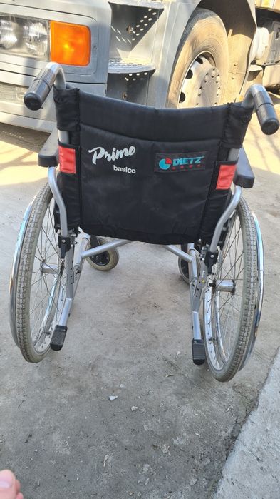 Инвалидная коляска