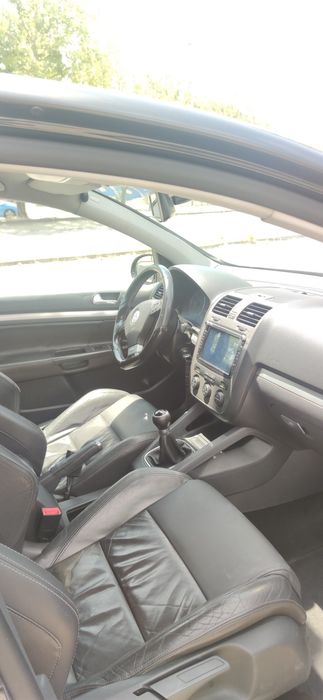 VW Golf 5    (look GTi)