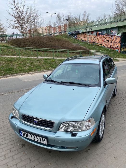 Volvo V40 Volvo V40, I generacja, mały przebieg