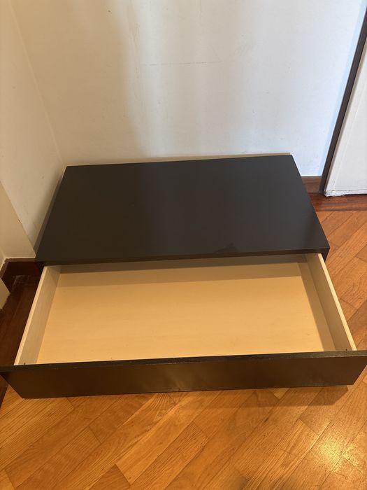 Movel tv e multiusos da bo concept. Em bom estado.