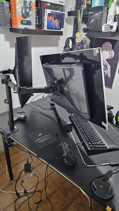 Monitor asus rog oled Pg32ucdp 4k 240hz/ 1080p 480hz