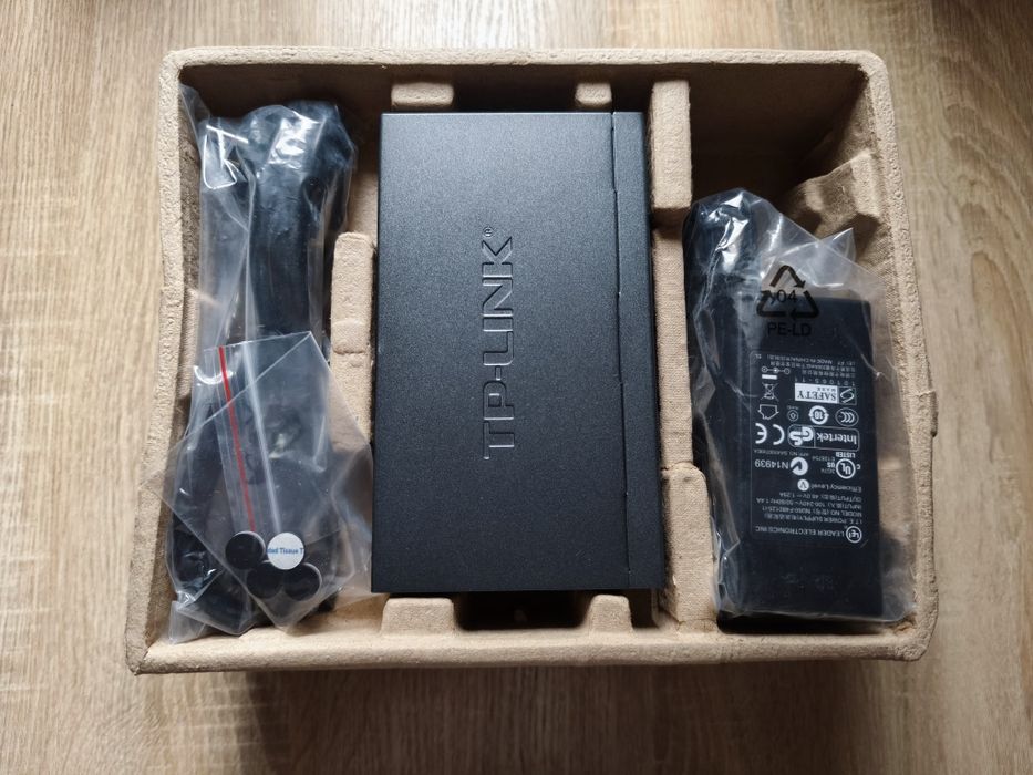 Свіч PoE TP-Link TL-SG1008P