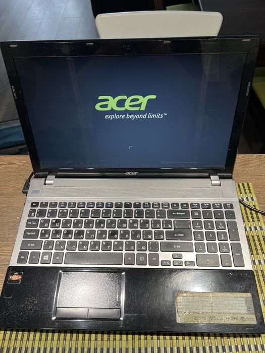 Ноутбук Acer Aspire V3-551G