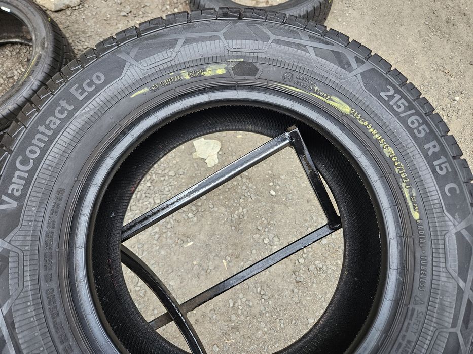 Шины БУ 215 65 R 15 C Continental vancontact eco комплект лето