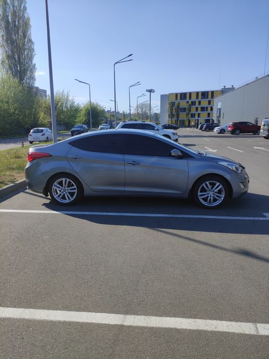 Hyundai Elantra MD 2012