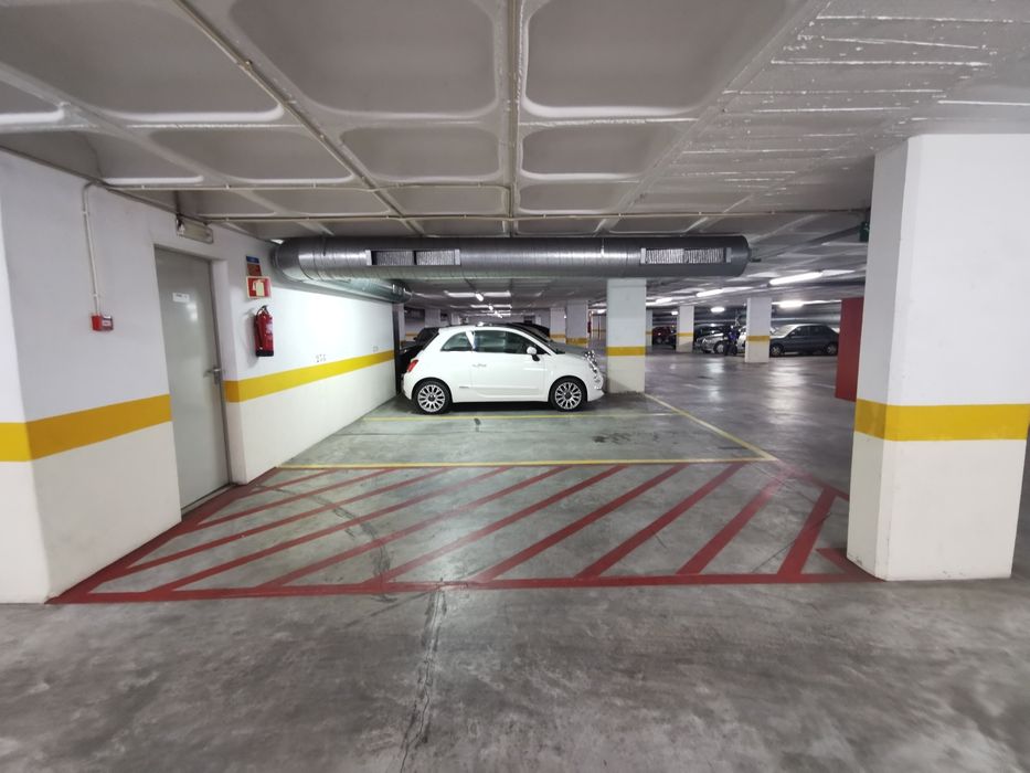 Lugar de garagem/estacionamento 15m2