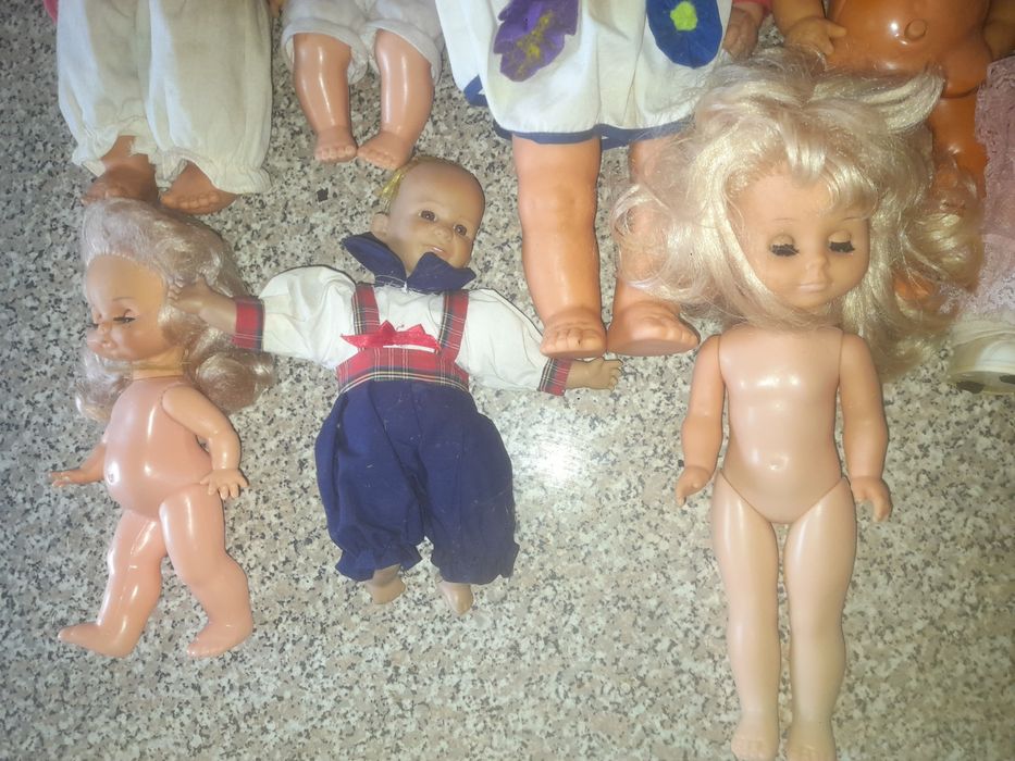Conjunto de 9 Bonecas/Bonecos Diversos