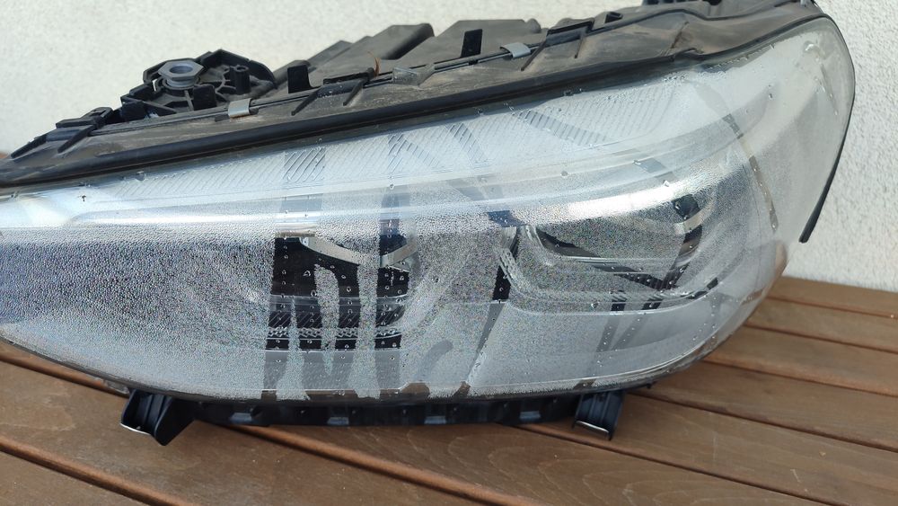 Lampa lewa przód adaptive led BMW usa