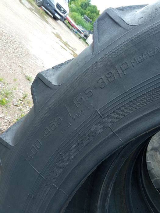 Opona 15.5R38 133A6 8PR
