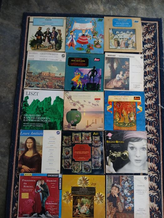 Música clássica : Lote 165 discos de vinil LP