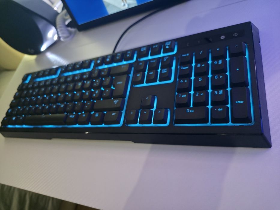 Teclado Gaming Razer Ornata Chroma