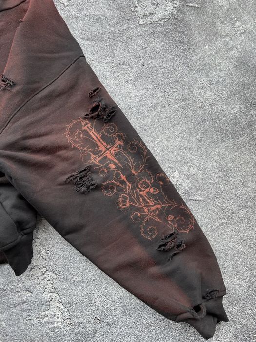 baggy thrashed “thorns sharper than steel” zip-hoodie sk8 y2k opium