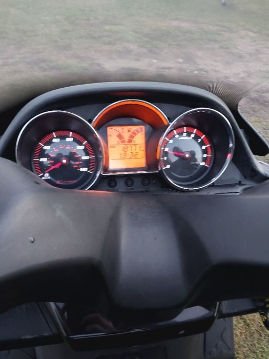 Sprzedam skuter 125i