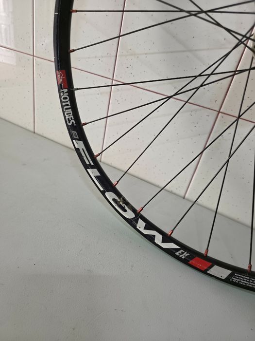 Roda frente 27.5 DH
