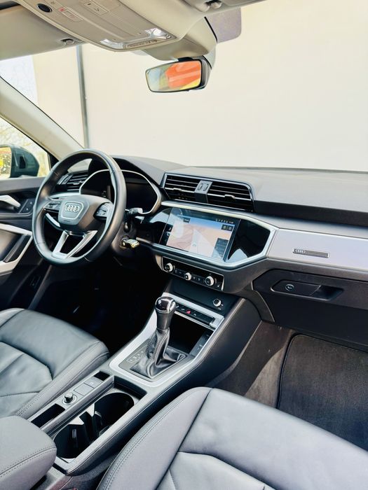 Audi Q3 45 TFSIe S Tronic